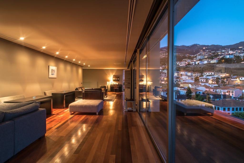 Arts In Penthouse Apartments Til Sol Funchal  Bagian luar foto