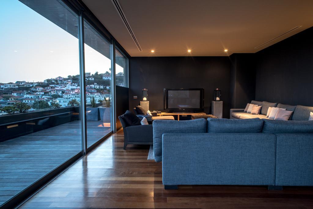 Arts In Penthouse Apartments Til Sol Funchal  Bagian luar foto