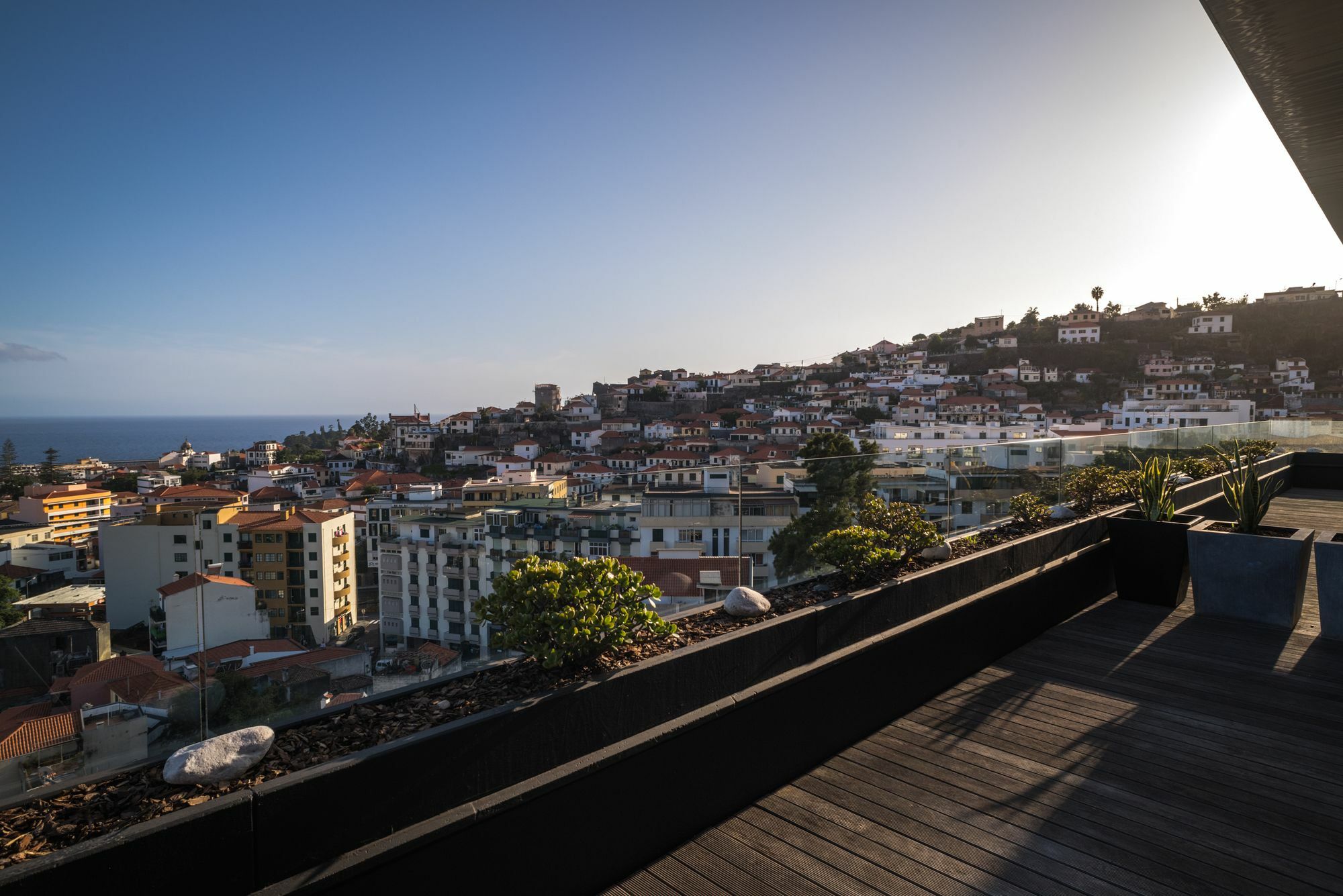 Arts In Penthouse Apartments Til Sol Funchal  Bagian luar foto